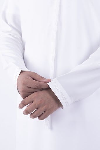 Dash Emirati Kandura White Thobe Kandura Jubba Qamis (3)