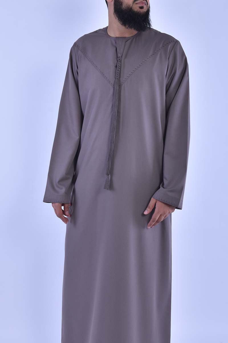 Emirati Kandura Pastel Brown Thobe Kandura Jubba Qamis (3)